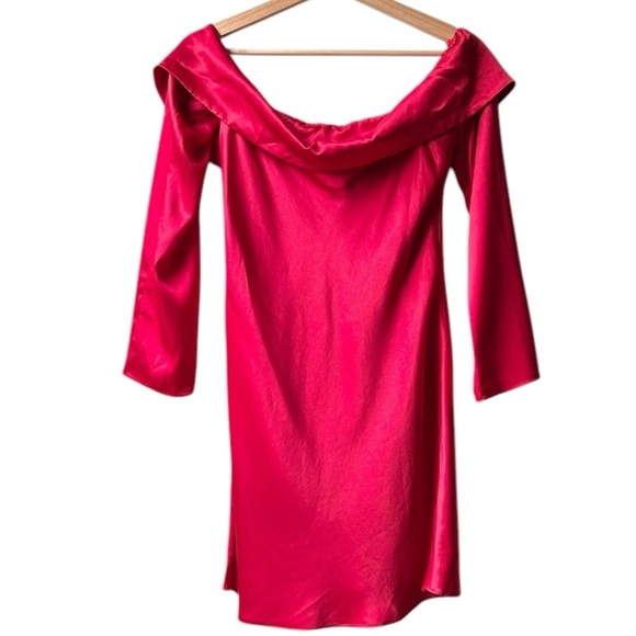 Reformation Maves Bridesmaid Satin Mini Dress Cherry Red Off-Shoulder Sz S - Picture 1 of 16